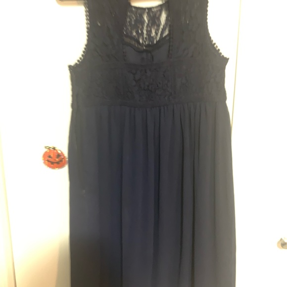 MATERNITY Stork & Babe Crocheted Dress (XS) - Picture 4 of 5